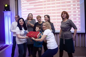 Победители с вкусным призом1