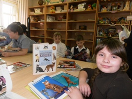 читаем о кошках