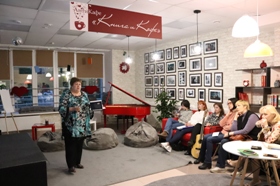 поэтический час в антикафе