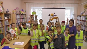 Воспитанники оздоровительного лагеря при школе 19