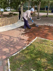 Мусор в Литературном сквере