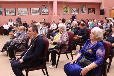 Вальс Победы гости