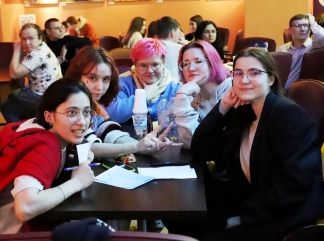 Краеведческая бисумия Фото игроков