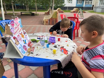 Летний читальный зал рисование