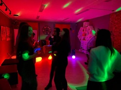 диско пати в модельной