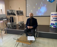 Директор театра оперы и балета