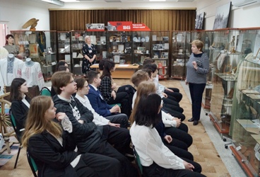 Экскурсия по экспозиционно-выставочному залу
