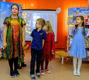 весело играем